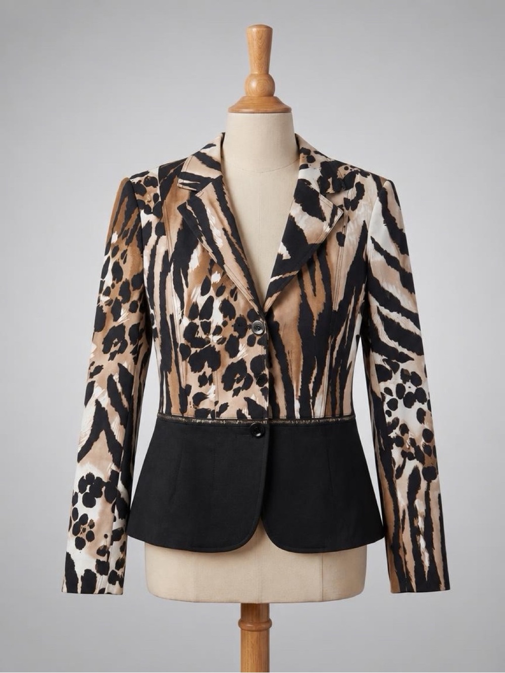 Basler Animal-Print Tailored Blazer in Brown and Black